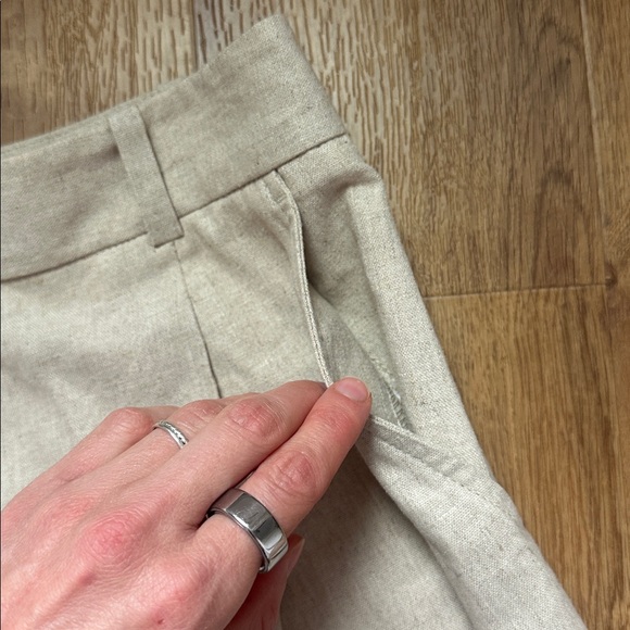 Zara Cream Beige Women's Linen Blend Shorts Size Medium - Picture 4 of 7